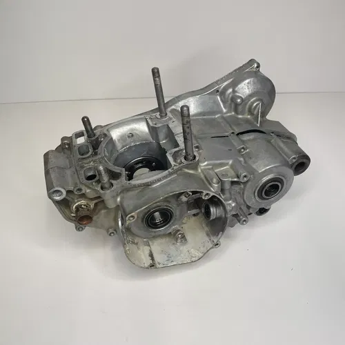 1998 Suzuki Rm250 Left And Right Side Engine Case Motor 96-2000