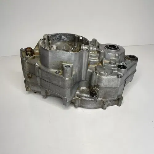 1998 Suzuki Rm250 Left And Right Side Engine Case Motor 96-2000