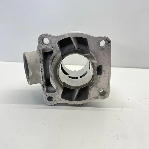 2002-2005 Yamaha YZ85 YZ 85 OEM Engine Motor Cylinder Top End 5PA-11311-00-00