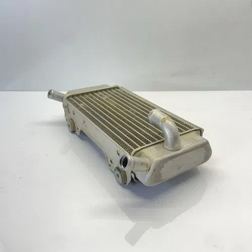 2005 crf250r crf 250r Honda OEM used 2004-2009 Radiator Left