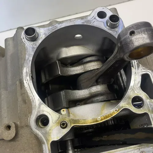 00-23 SUZUKI DRZ400 DRZ400S DRZ400SM OEM ENGINE MOTOR CRANKCASE BOTTOM END GOOD