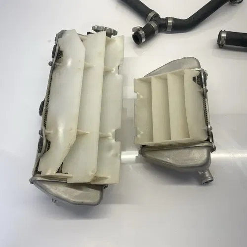 2004 KTM 85SX OEM ENGINE MOTOR COOLING COOLER RADIATOR 47035007000