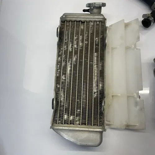 2004 KTM 85SX OEM ENGINE MOTOR COOLING COOLER RADIATOR 47035007000