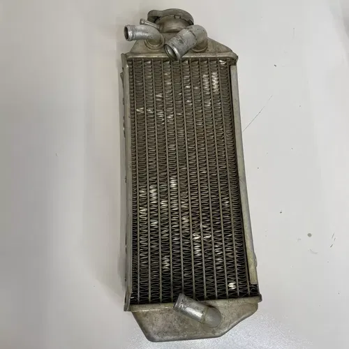 Suzuki RM250 1998 Radiators Left Right Radiator OEM