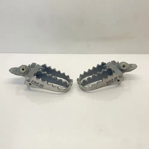 IMS Pro Series Footpegs 292219-4 for 02-23 Honda CRF 450 R 250R 02-07 CR 125 250