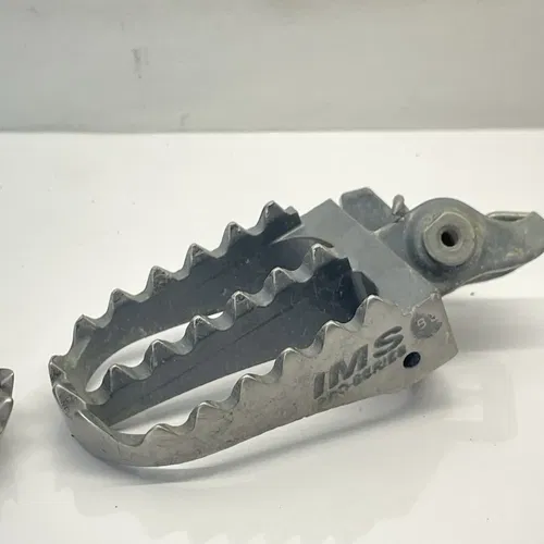 IMS Pro Series Footpegs 292219-4 for 02-23 Honda CRF 450 R 250R 02-07 CR 125 250