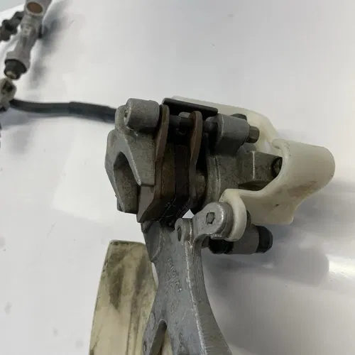 2005 Crf450r / Crf250r Rear Brake Assembly Master Cylinder Caliper OEM (02-07)
