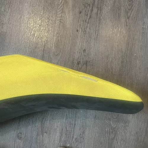 05-07 SUZUKI RMZ450 RMZ 450 RMZ450Z OEM FOAM PAN SEAT SADDLE COVER SHORT