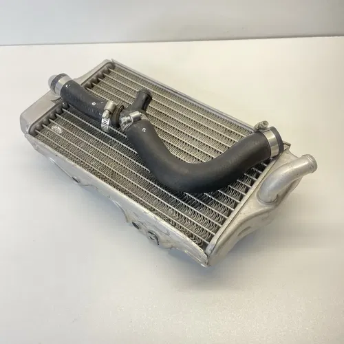 2002 02-04 CRF450R OEM LEFT SIDE RADIATOR ENGINE ICE COOLING 19015-MEB-671