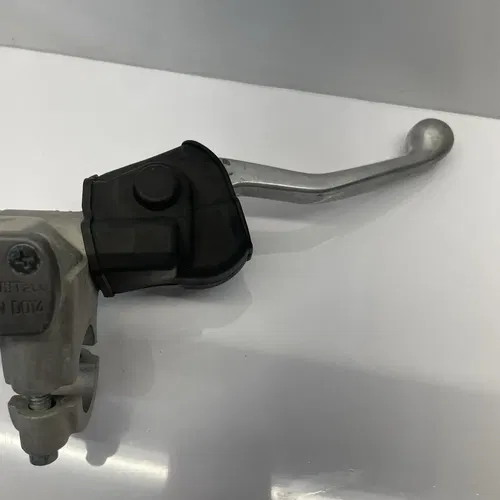 2005 04-17 CRF250X CRF250 Front Brake Caliper Bracket Hose Master Cylinder Lever