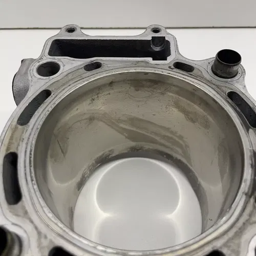 2004 - 2008 CRF450R OEM Cylinder Std bore CRF450 CRF 450 (DAMAGED)