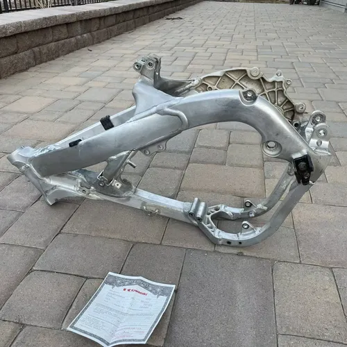 2011 Kawasaki KX250F KX 250F Main Frame Chassis Cradle + COMPLETE + 450 11