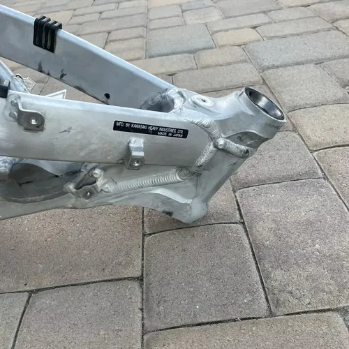 2011 Kawasaki KX250F KX 250F Main Frame Chassis Cradle + COMPLETE + 450 11