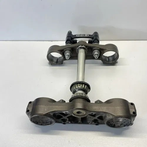 2007 Kawasaki Kx250f OEM Triple Clamps Trees w/ 1 1/8 D1H Bar Mount