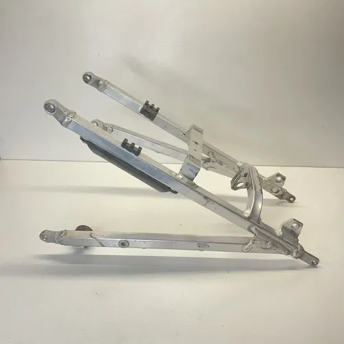 2014 14-18 YZ250F YZ 250F OEM Subframe Rear Chassis Seat Rail Support Brace Arm