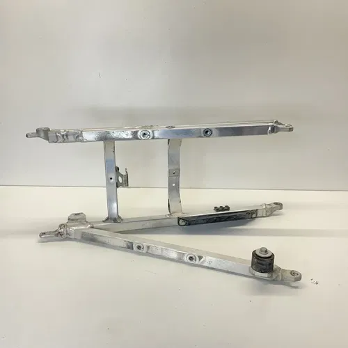 2014 14-18 YZ250F YZ 250F OEM Subframe Rear Chassis Seat Rail Support Brace Arm