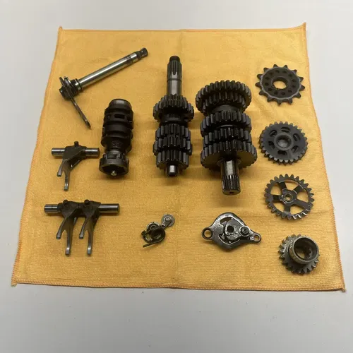 2013 13 KAWASAKI KX250F KX 250F OEM TRANSMISSION GEARS SHAFTS DRUM FORKS TRANNY