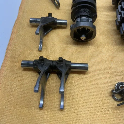 2013 13 KAWASAKI KX250F KX 250F OEM TRANSMISSION GEARS SHAFTS DRUM FORKS TRANNY