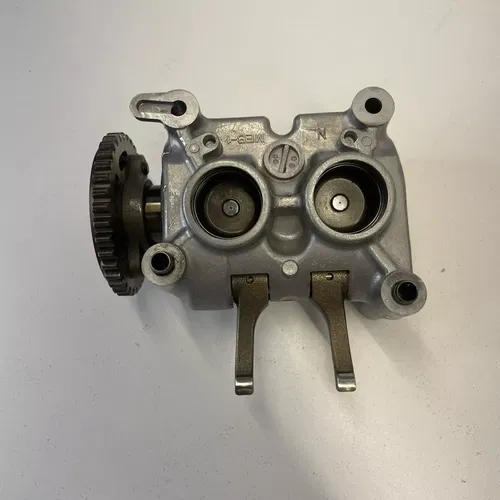 2004 Honda CRF450R Camshaft Engine Motor Cam Shaft OEM Cylinder Head CRF 450R