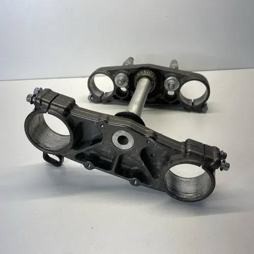 2014-2017 Yamaha YZ450F 2014-2018 YZ250F OEM Triple Clamps Tree Steering Stem