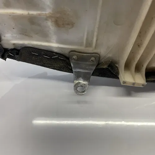 2003 Honda CR85 RB Seat & Pan With Broken Mount
