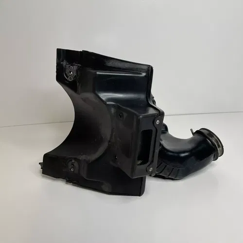 2000 96-00 Suzuki RM250 OEM Air Box Intake Filter Air box Air Filter Case