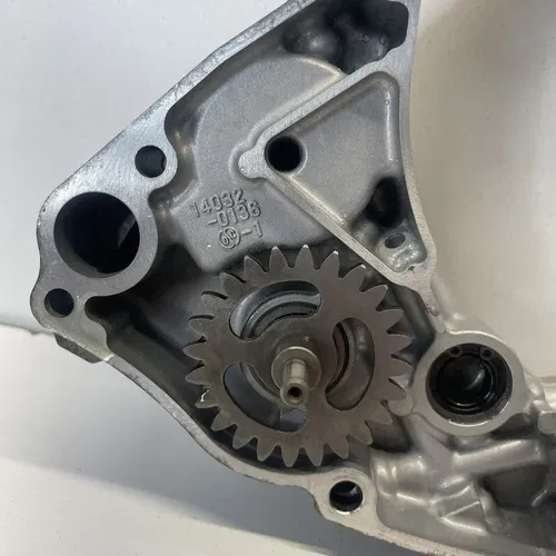 2009 - 2014 Kawasaki KX250F OEM Inner Clutch Cover KX 250 4 stroke 12/6