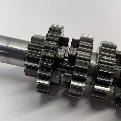 2003 Kawasaki KX85 Transmission Gears Gear Drive Output Shaft, Shifter Forks.