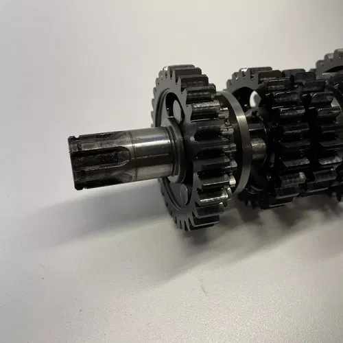 2003 Kawasaki KX85 Transmission Gears Gear Drive Output Shaft, Shifter Forks.