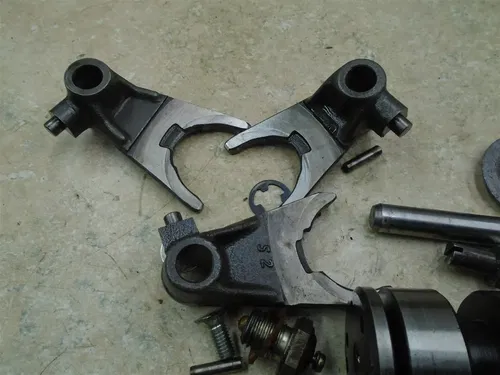 Kawasaki 250 F11 ENDURO Engine Shift Forks Drum 1975 WD SM389