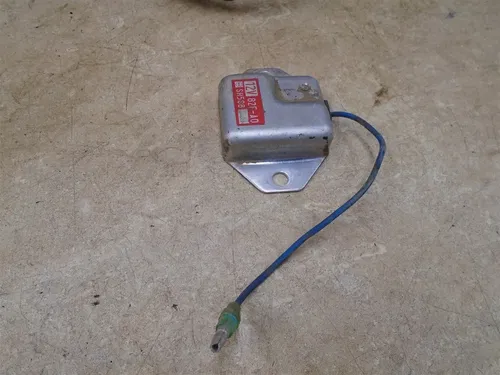 Yamaha 200 YFS BLASTER 4 WHEELER YFS200 Regulator YB230