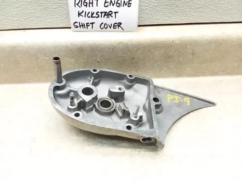 VTG 1971 Triumph Trophy 500 T100-C Engine Outer Kick Start Shaft Shift Cover PJ9