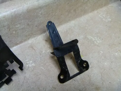Honda 700 VF MAGNA VF700-C Used Original Misc Frame Hardware 1985 #HB70