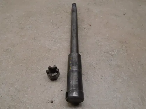 Suzuki 550 GT GT550 Used Front Axle 1976 SB69