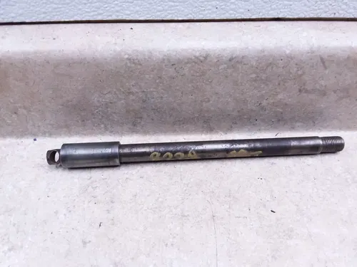 Maico 440 MC Magnum II MC440/T Front Wheel Axle Bolt 1979 ANX-B228