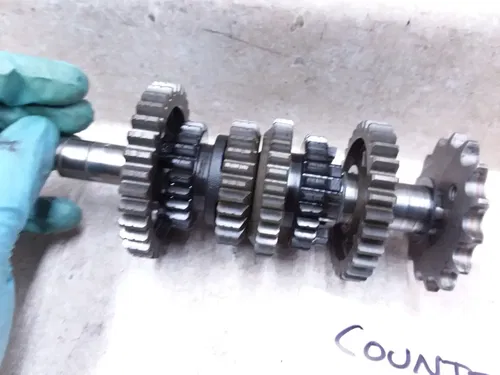 Yamaha 225 XT XT225 Engine Transmission Counter Shaft Gears 2003 ANX-C45
