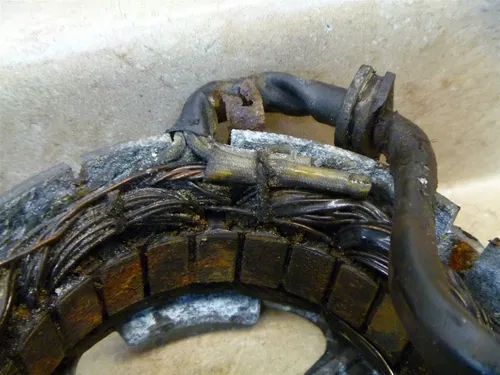 Yamaha 650 XS TWIN XS650-2F SPECIAL II Used Engine Generator Stator 1979 #SM68
