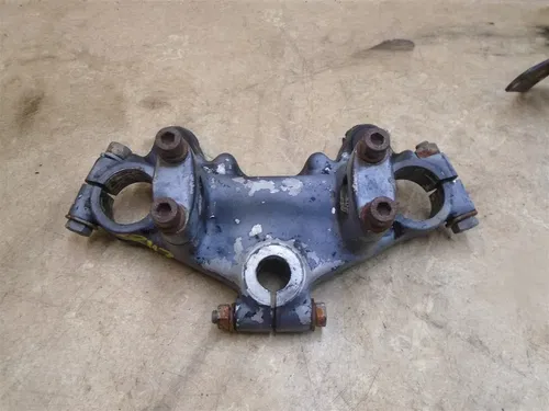 Suzuki 750 GS GS750-C Top Triple Clamp 1978 GP SB117