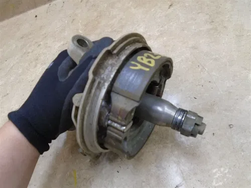 Yamaha 200 YFS BLASTER 4 WHEELER YFS200 Right Knuckle Brake Plate YB230