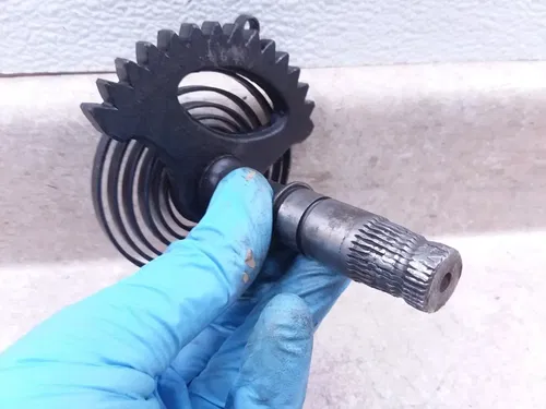 Maico 250 MC Magnum II MC250/T Engine Kickstart Shaft DAMAGE 1978 1979 ANX-B234