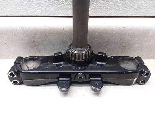 VTG 1982 Yamaha XT550 XT 550 Lower Triple Fork Clamp Bridge Steering Stem PJ-16