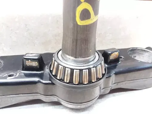 VTG 1982 Yamaha XT550 XT 550 Lower Triple Fork Clamp Bridge Steering Stem PJ-16