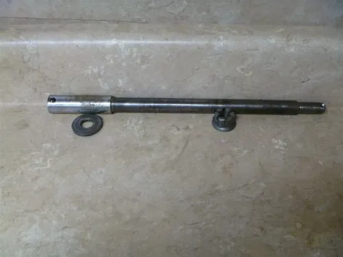 Yamaha 750 XV VIRAGO XV750-H Used Rear Wheel Axle 1981 #YB14