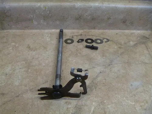 Yamaha 535 XV VIRAGO XV535-T Used Engine Shift Shaft 1987 YB94