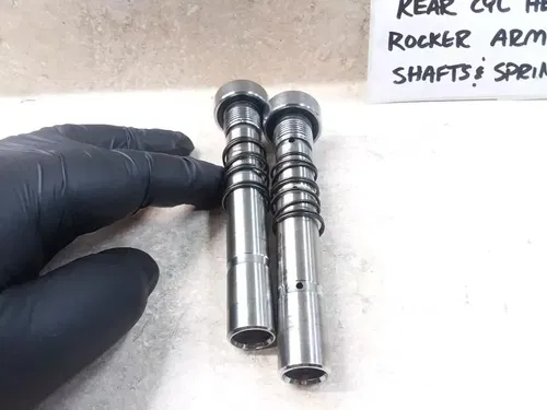 1988 Kawasaki Vulcan VN1500-A2 Engine Rear Cylinder Head Rocker Arm Shafts PJ-11