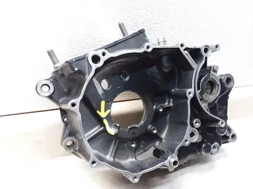 1984 Yamaha TT600 TT 600 Engine Case LEFT Crankcase Half PJ-3