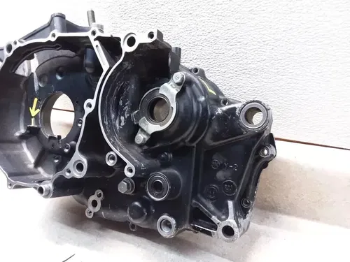 1984 Yamaha TT600 TT 600 Engine Case LEFT Crankcase Half PJ-3
