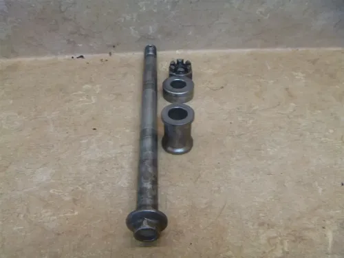 Kawasaki 440 KZ KZ440-B Used Rear Wheel Axle 1981 Vintage KB57
