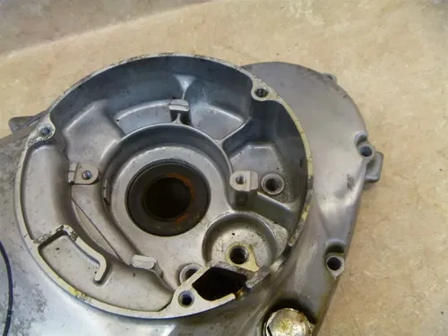 Suzuki 450 GS GS450L GS450-L Used Engine Right Clutch Cover 1980 SB53