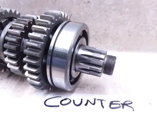 Yamaha R5 Twin 350 Engine Transmission Counter Shaft Gears Vintage 1971 ANX-C8